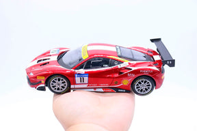 Ferrari 488 Challenge Vermelha em Escala 1/24 (Fundido em Liga de Metal)