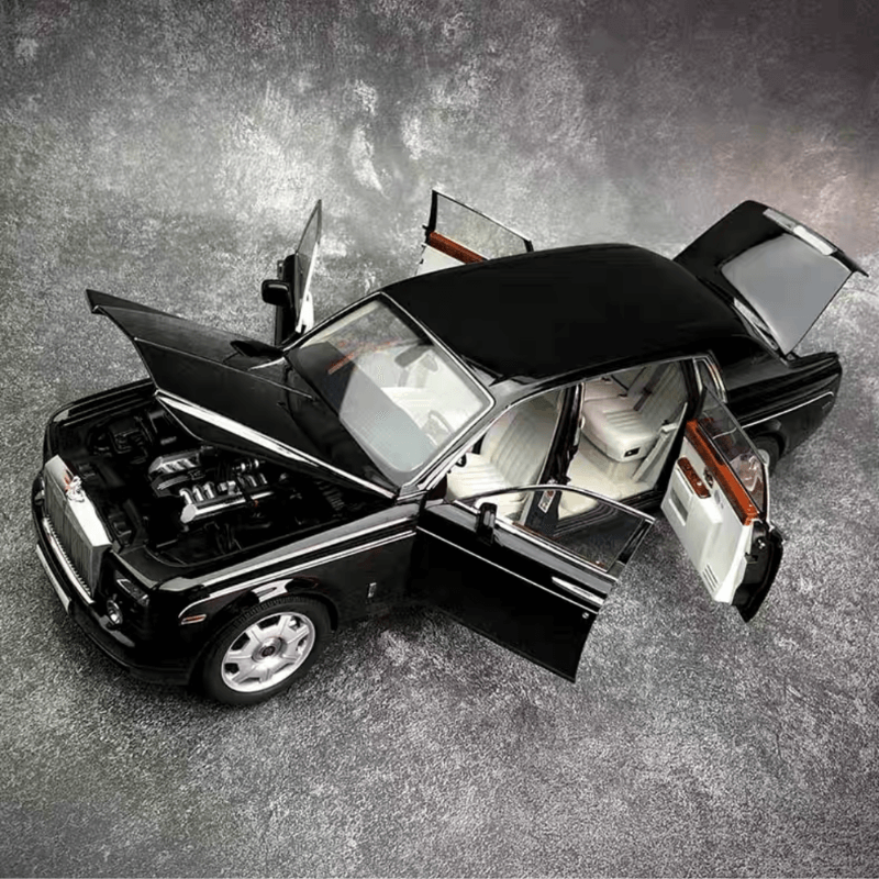 Rolls Royce Phantom em Escala 1/18 (Modelo de Carro Fundido em Metal)