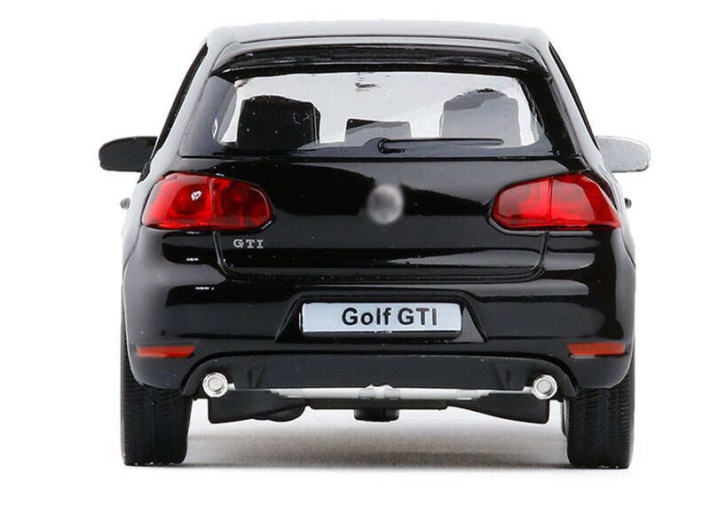 Volkswagen Golf GTI em Escala 1/36 (Fundido em Liga de Metal)