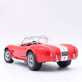 Shelby Cobra 427 S/C 1965 em Escala 1/24 (Fundido em Liga de Metal)