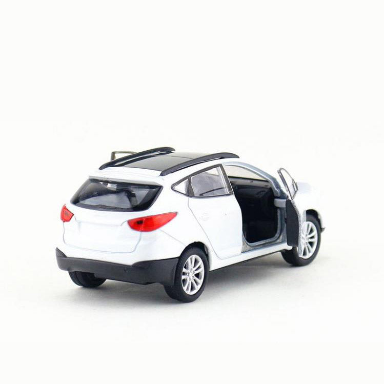 Hyundai iX35  em Escala 1/36 (Fundido em Liga de Metal)