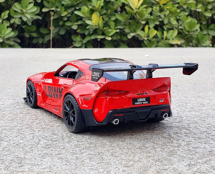 Toyota GR Supra Racing em Escala 1/24 (Fundido em Liga de Metal)