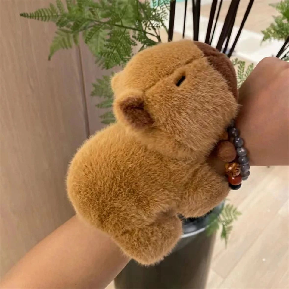 Pulseira Capivara de Pelúcia (Anti-alérgico)