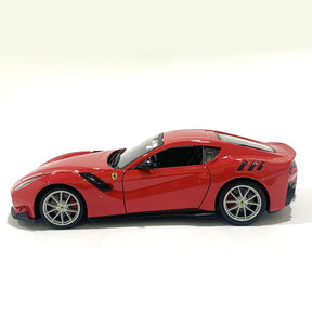 Ferrari F12 TDF em Escala 1/24 (Fundido em Liga de Metal)