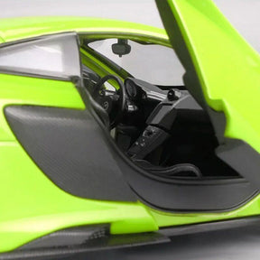 McLaren 675LT em Escala 1/24 (Fundido em Liga de Metal)