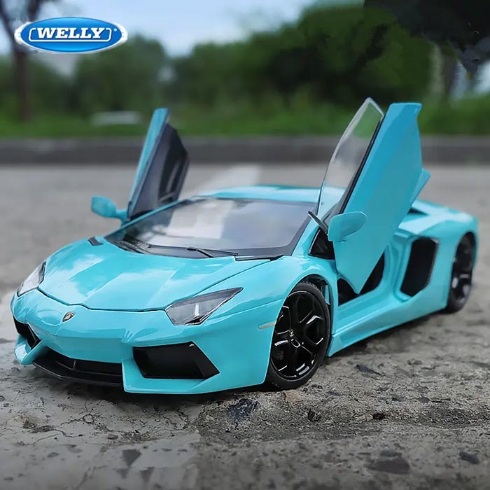 Lamborghini Aventador LP700-4 em Escala 1/24 (Fundido em Liga de Metal)