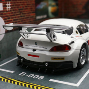 BMW Z4 GT3 em Escala 1/24 (Fundido em Liga de Metal)