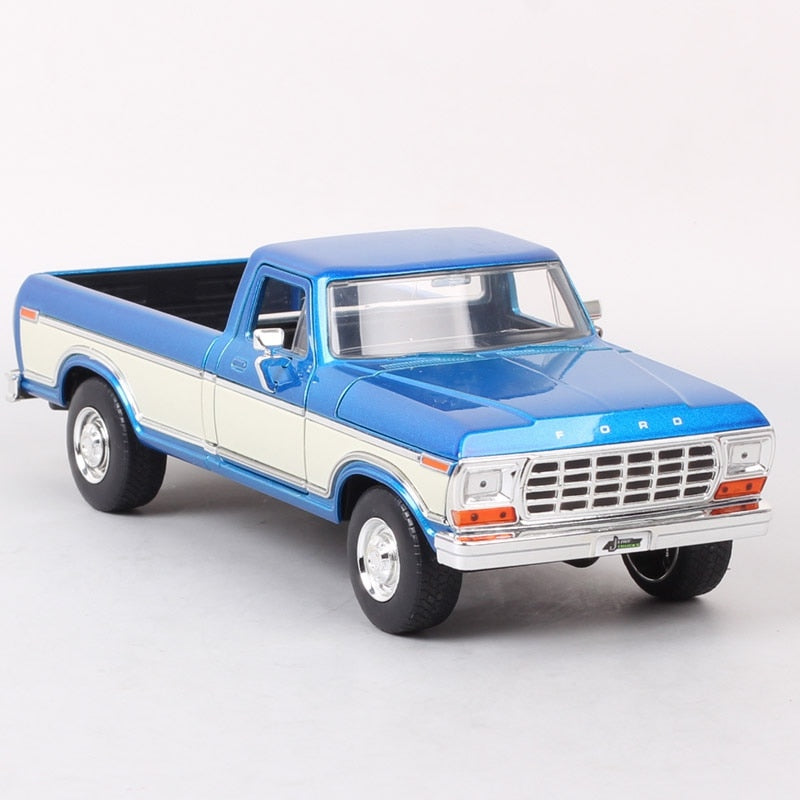 Ford F150 (1978) em Escala 1/24 (Fundido em Liga de Metal)