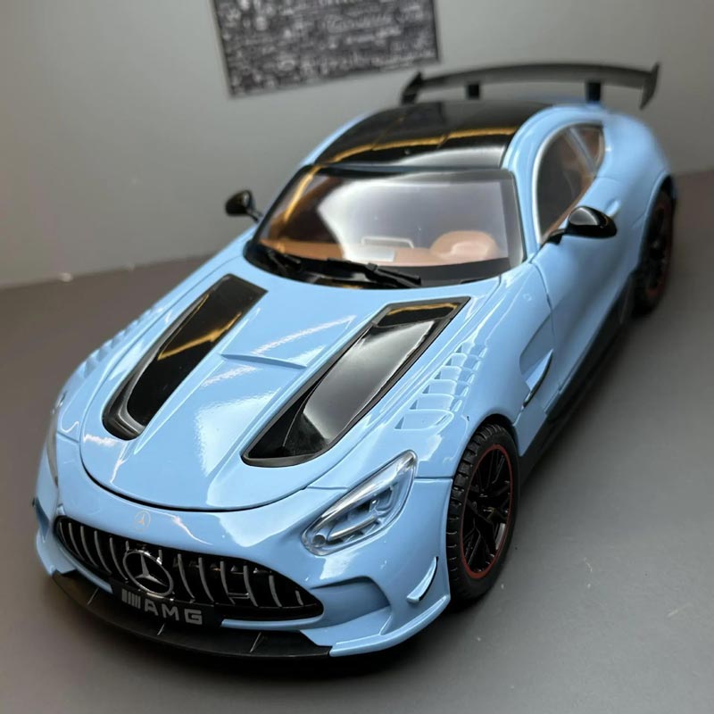 Mercedes-AMG GT3 em Escala 1/18 (Fundido em Liga de Metal)