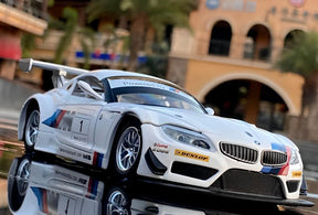 BMW Z4 GT3 em Escala 1/24 (Fundido em Liga de Metal)