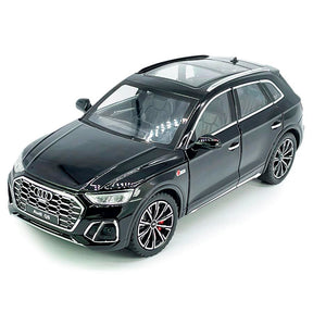 Audi Q5 em Escala 1/24 (Fundido em Liga de Metal)