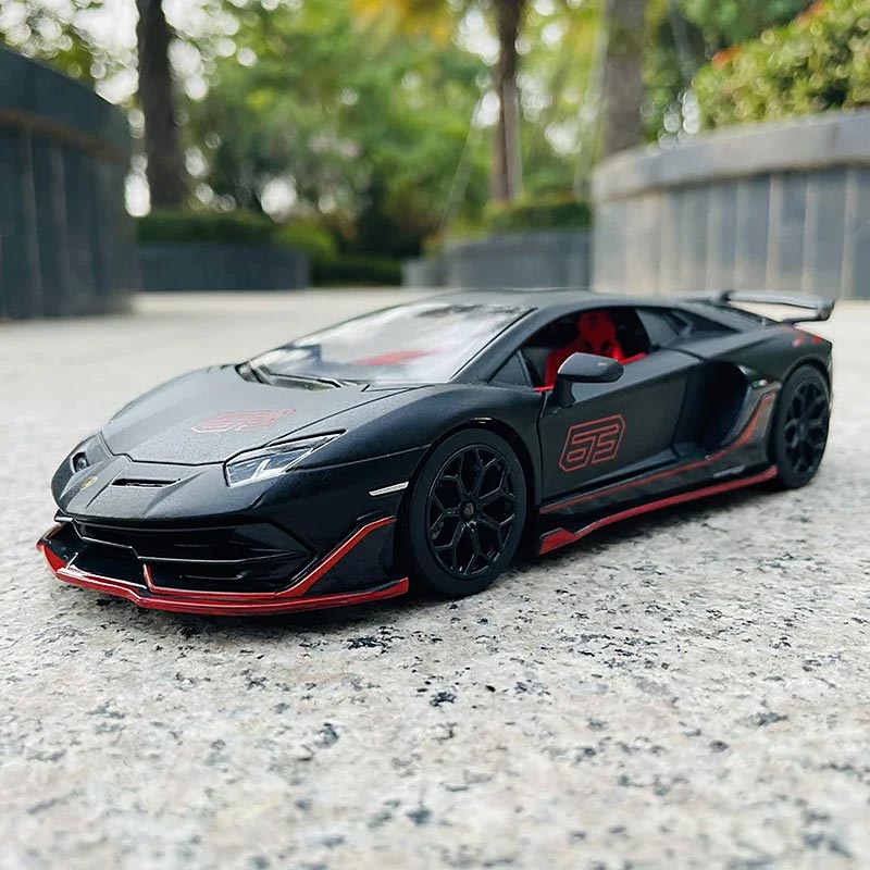 Lamborghini Aventador SVJ63 em Escala 1/24 (Fundido em Liga de Metal)