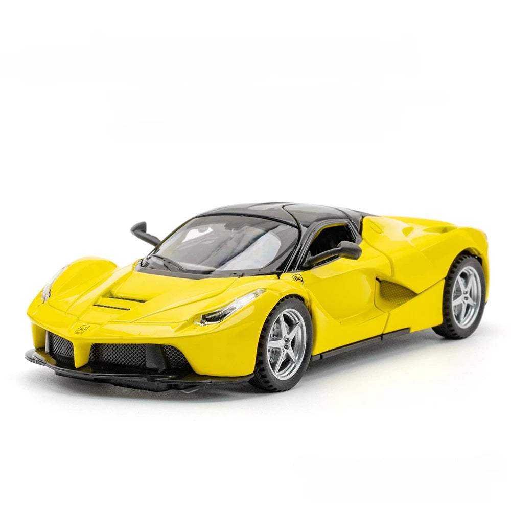 Ferrari LaFerrari em Escala 1/32 (Fundido em Liga de Metal)