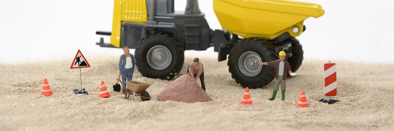 Miniaturas Grandes HUINA Escala 1:40 em Metal (6 opções)