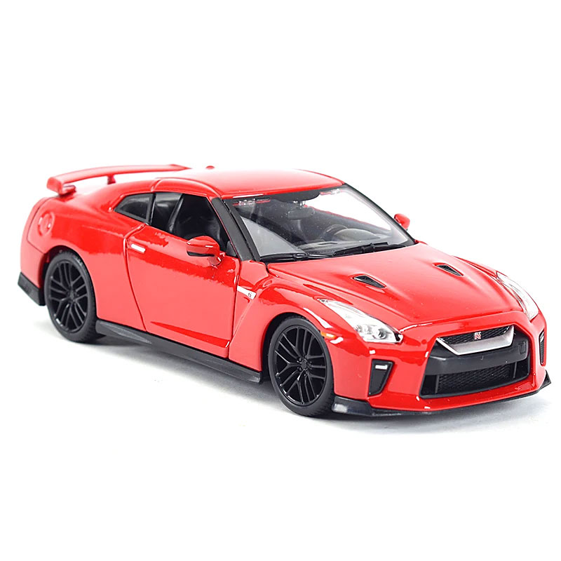 Nissan GT-R R35 2017 em Escala 1/24 (Fundido em Liga de Metal)