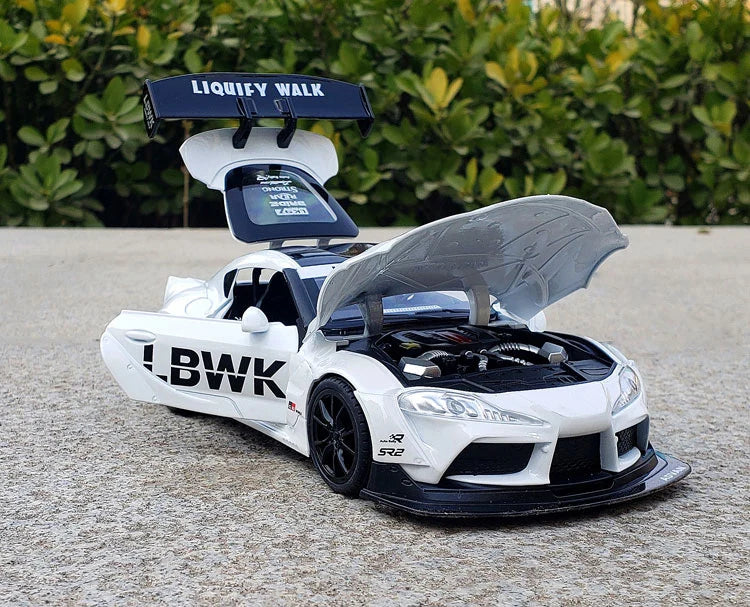 Toyota GR Supra Racing em Escala 1/24 (Fundido em Liga de Metal)