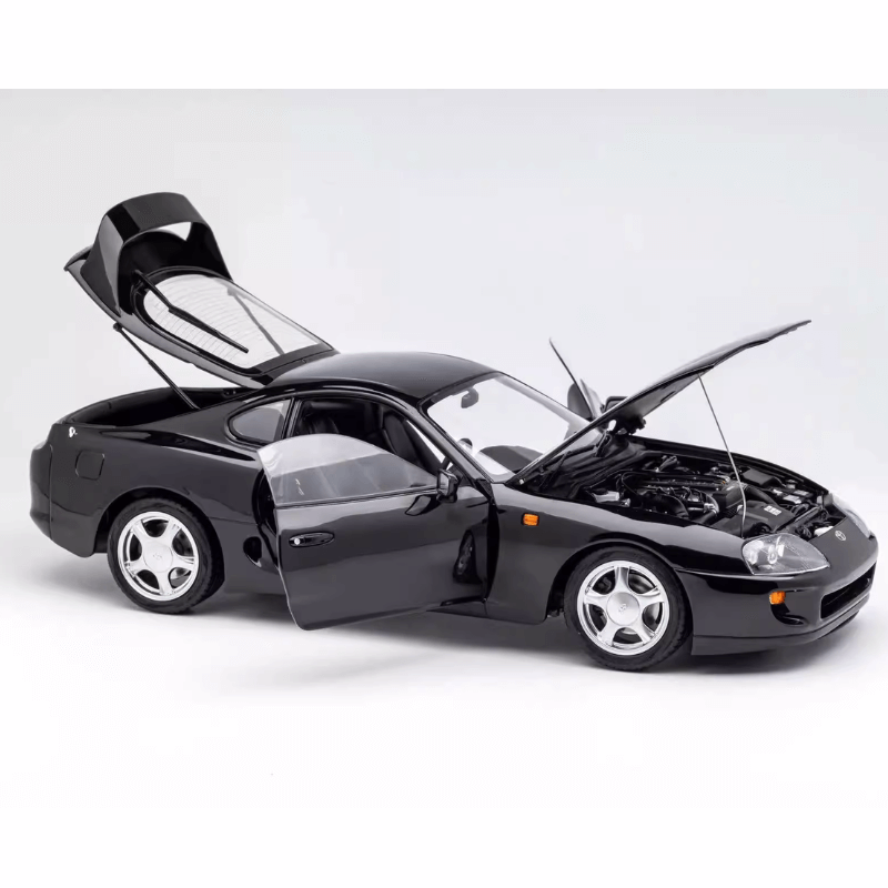 Toyota Supra em Escala 1/18 (Modelo Fundido em Metal)