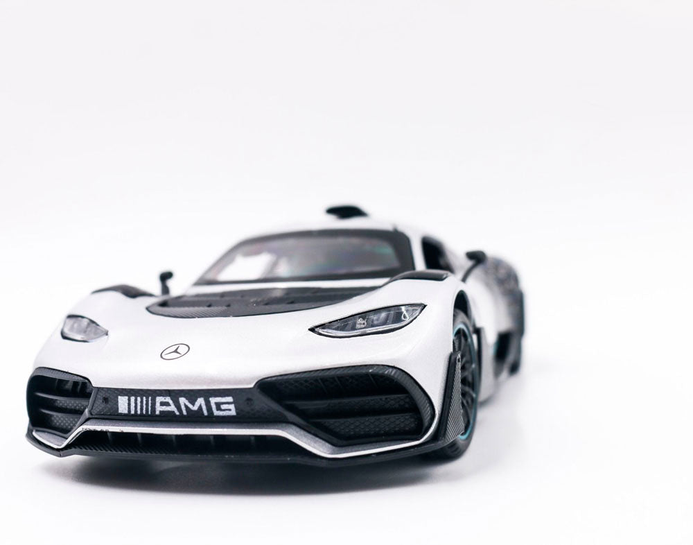 Mercedes-AMG One em Escala 1/24 (Fundido em Liga de Metal)